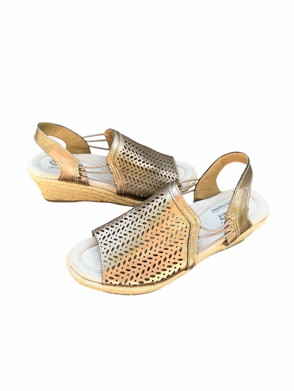 Earth Spirit Women’s US 7 Metallic Gold Perforated Slingback Sandals Cushioned